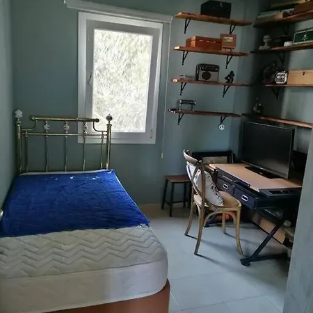 Bodrum'da Manzarali Havuzlu 2+1 Lägenhet